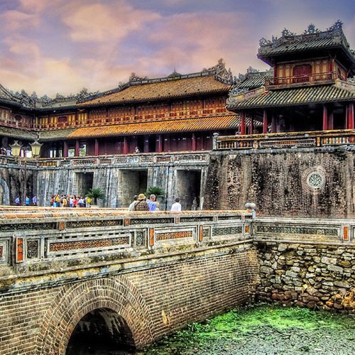 Trong hoạch định chính sách, có hai từ khóa rất quan trọng là “có thể làm được” và “làm được”.